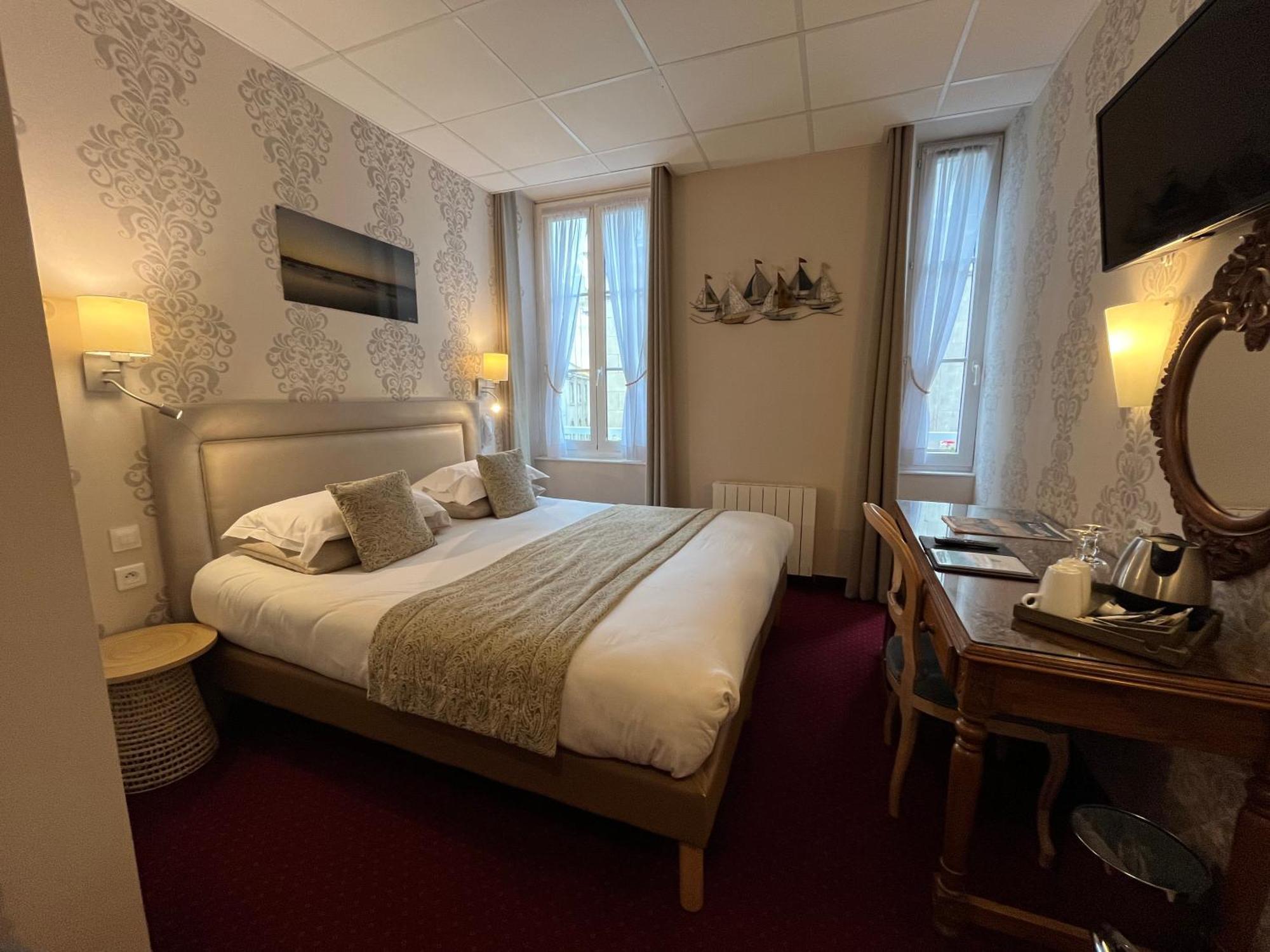 Hotel Des Abers Saint-Malo Exterior photo