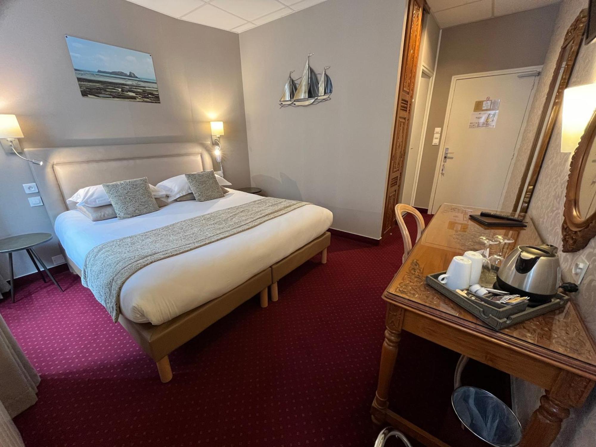Hotel Des Abers Saint-Malo Exterior photo